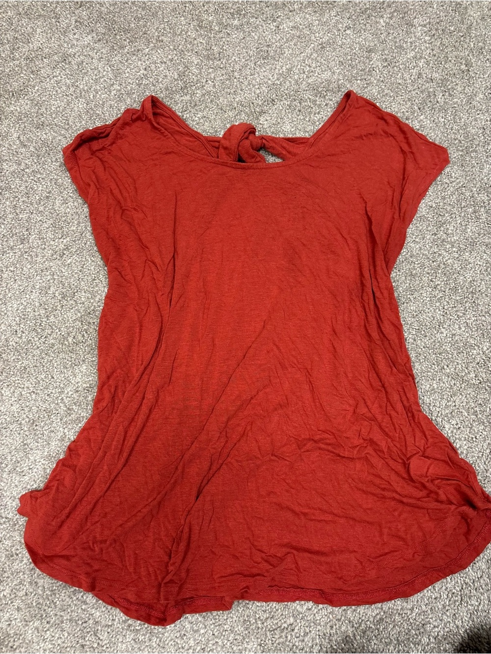 Women’s burnt orange Knot-Back Short Sleeve Top